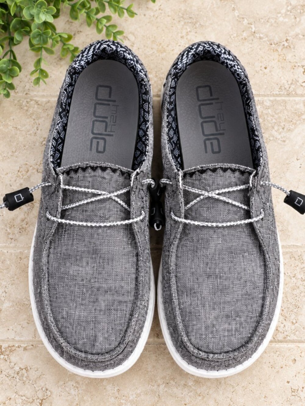 HEYDUDE Women's Wendy Chambray | Women's Shoes | Lace Up Loafers | Size 9 40